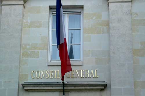 conseil-general.1272348367.jpg
