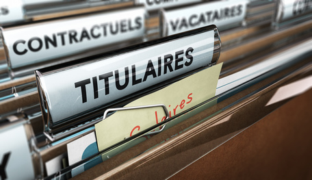 Dossier fonctionnaires et agents publics de l'administration. Salaire des titulaires, contractuels et vacataires